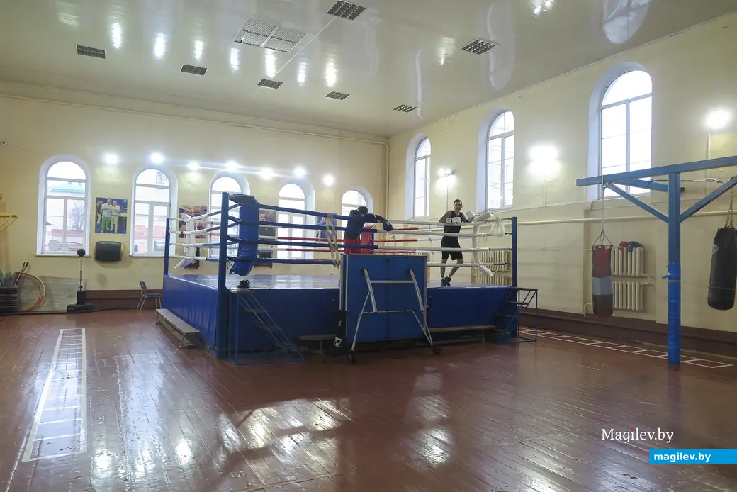 Февраль 2025 г. Могилев, пер. Пожарный, детско-юношеская школа «Спартак-35». Здесь раньше был молельный зал для мужчин.