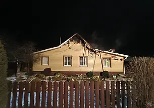 В Белыничах горел дом: «виновницей» пожара стала уличная гирлянда