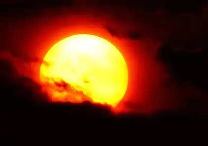 На Солнце за сутки произошло пять вспышек разной мощности