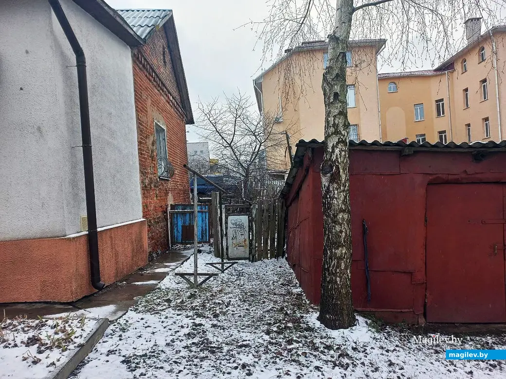 Февраль 2025 года, Могилев. Вдоль обрыва…