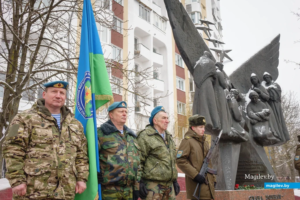 15.02.2025. Ул. Интернациональная. Возложение цветов к памятнику воинам-интернационалистам,