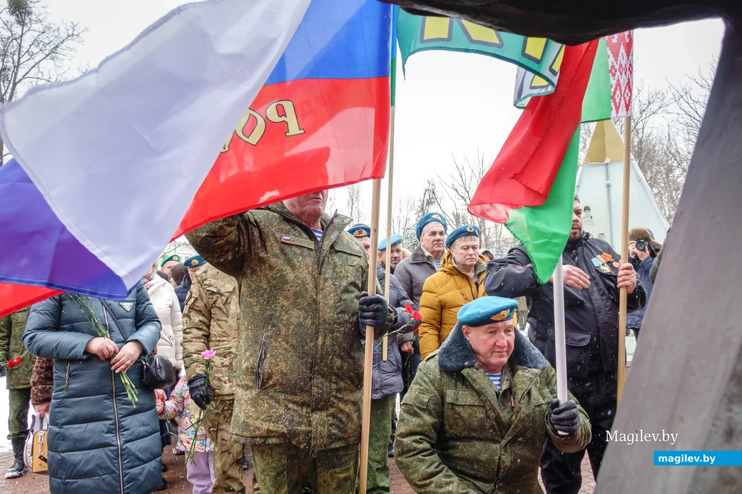 15.02.2025. Ул. Интернациональная. Возложение цветов к памятнику воинам-интернационалистам,