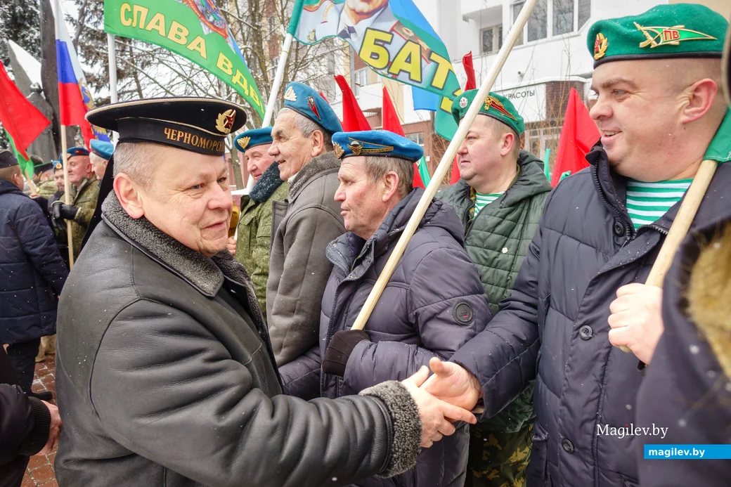 15.02.2025. Ул. Интернациональная. Возложение цветов к памятнику воинам-интернационалистам,