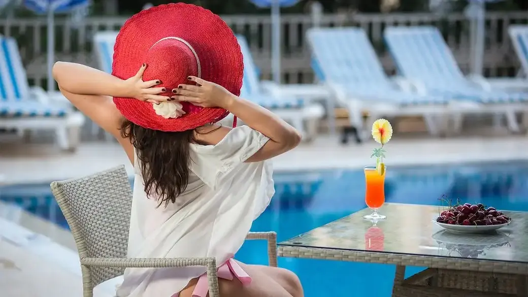 Как же хочется на отдых! Фото: соцсети Lonicera World Hotel.