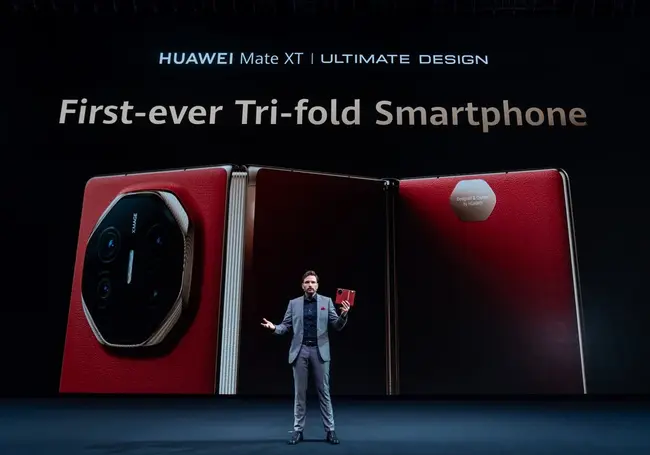 Huawei представила революционный тройной складной смартфон и ряд других новинок для мирового рынка