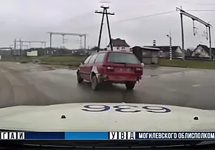 В Бобруйске пьяный бесправник пытался скрыться от ГАИ. Не вышло