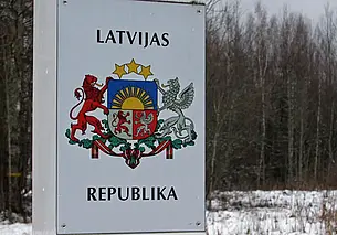 В Латвии хотят закрыть границу с Беларусью для автобусов