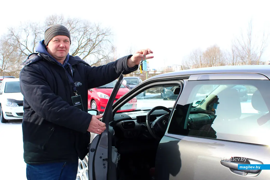 Февраль 2025 года. Могилев. Автохаус сети Butikavto: улица Мовчанского, 4б.