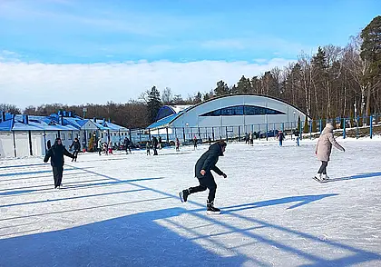 Каток на могилевском «Космос-корте»: приводим в норму физическую форму
