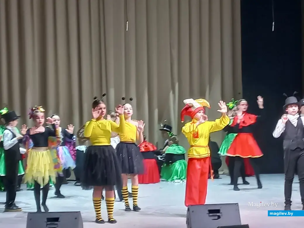 25.02.2025, Могилев, областной методический центр народного творчества и культурно-просветительной работы. Смотр-конкурс любительских театральных коллективов «У далонях