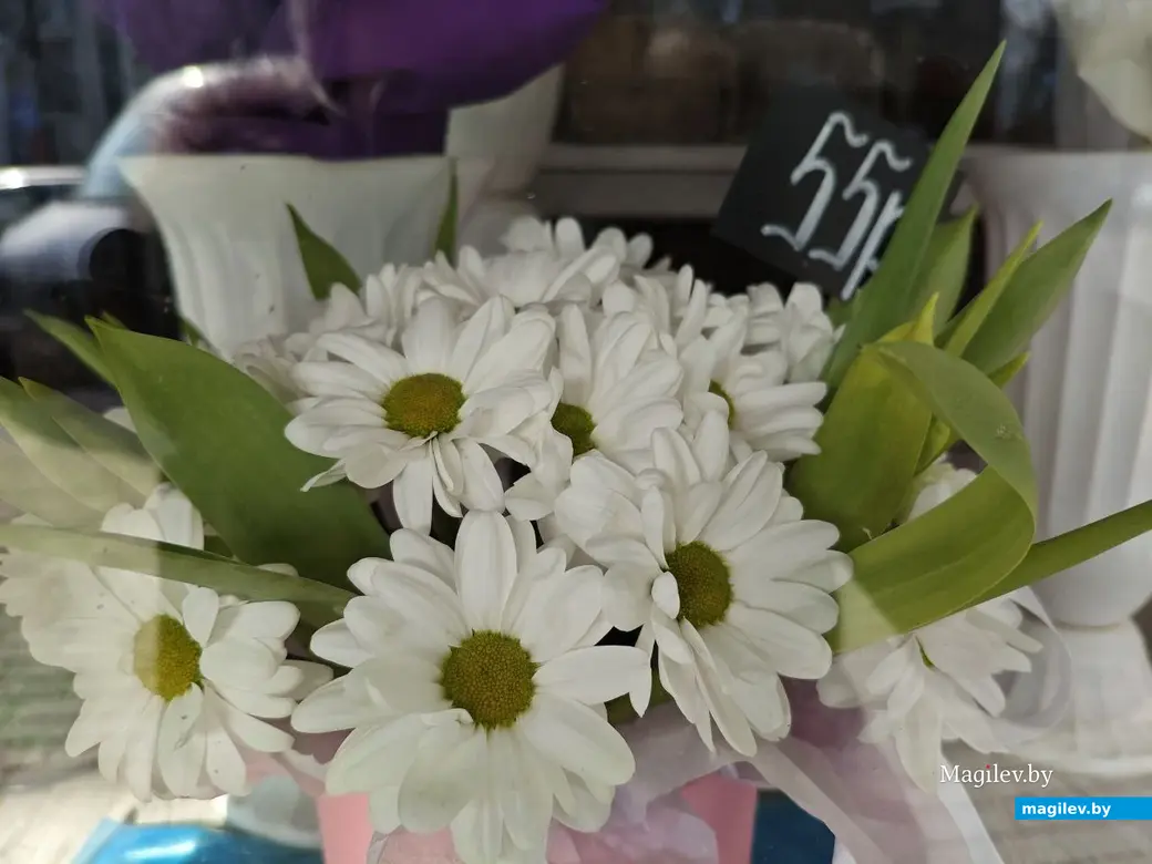 27 февраля 2025 года. Могилев. Минский (Центральный) рынок. Букеты.