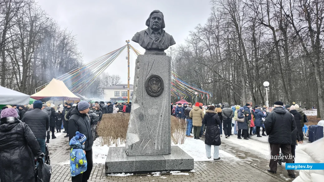 2.03.2025. Бобруйск. Праздник Масленицы в городском парке культуры и отдыха