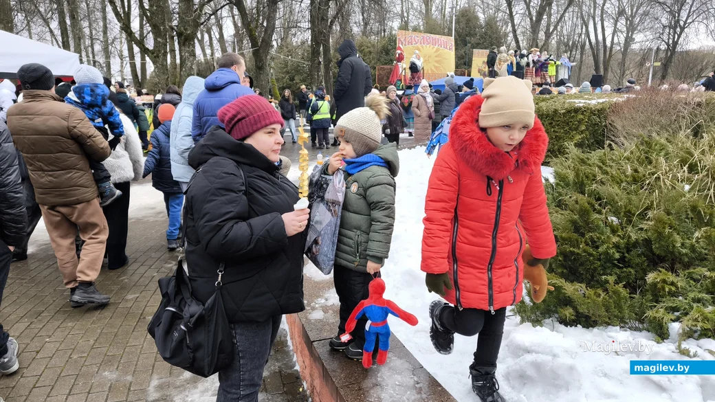 2.03.2025. Бобруйск. Праздник Масленицы в городском парке культуры и отдыха