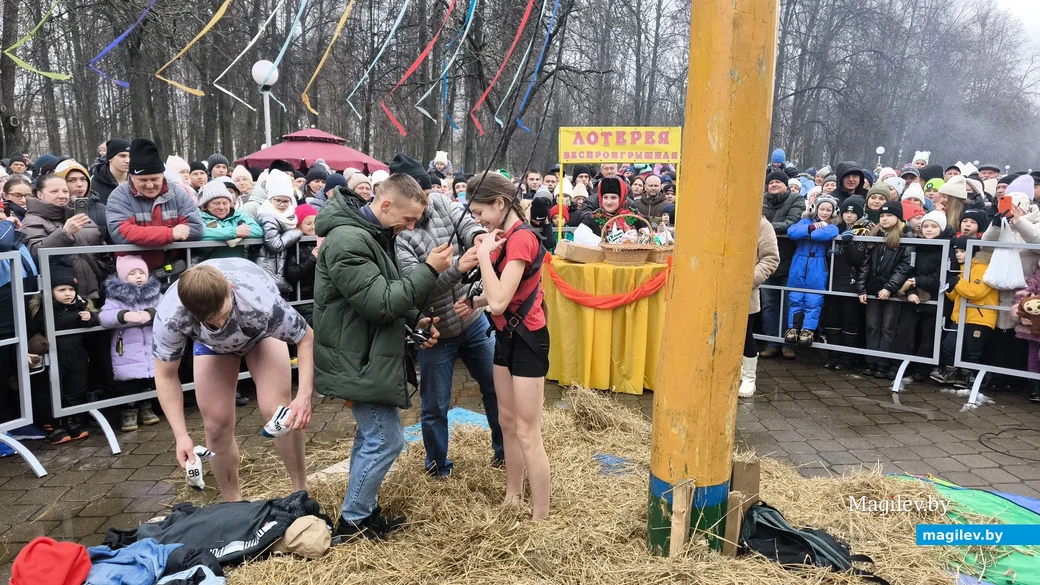 2.03.2025. Бобруйск. Праздник Масленицы в городском парке культуры и отдыха