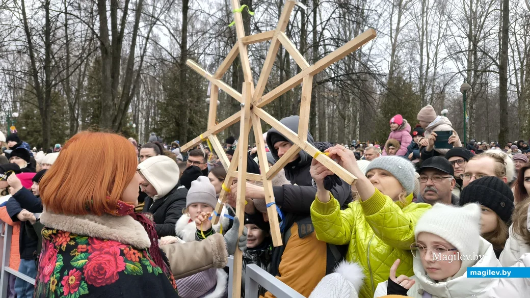 2.03.2025. Бобруйск. Праздник Масленицы в городском парке культуры и отдыха
