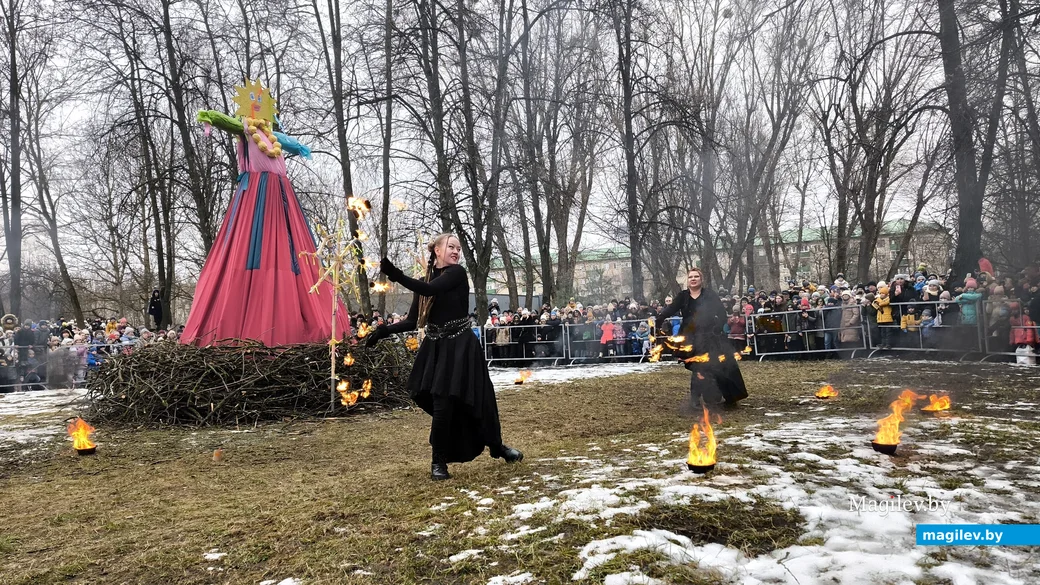 2.03.2025. Бобруйск. Праздник Масленицы в городском парке культуры и отдыха