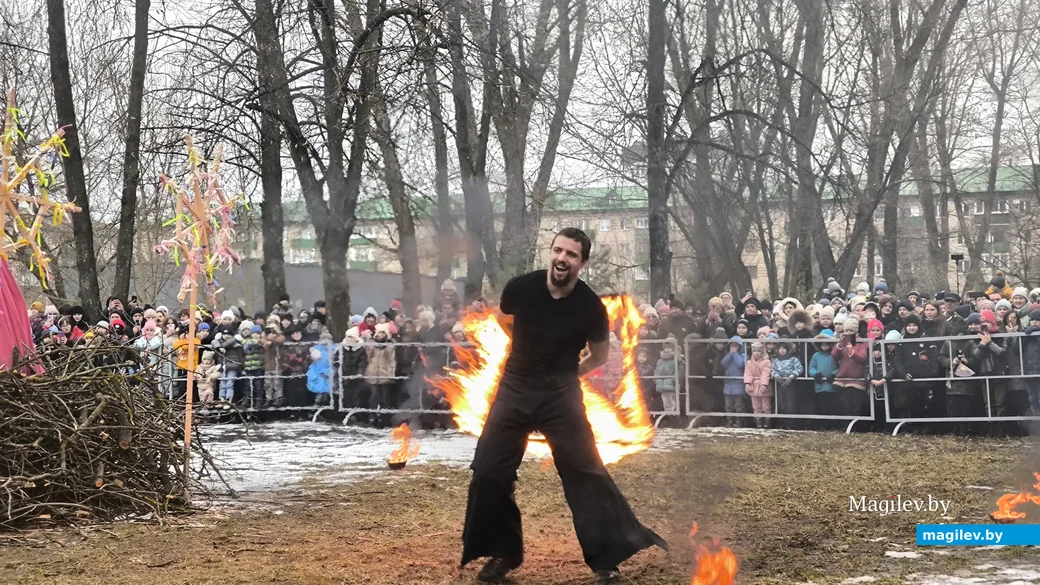 2.03.2025. Бобруйск. Праздник Масленицы в городском парке культуры и отдыха