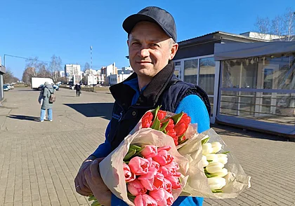 С праздником весны, женщины!