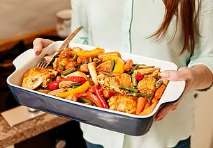 Духовка вместо мангала: как запечь овощи, чтобы они не превратились в «кашу»