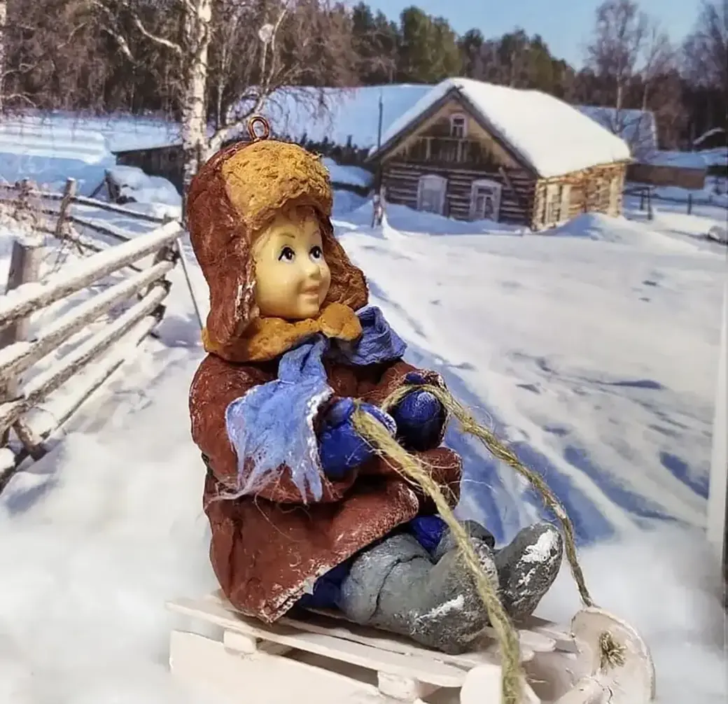 Игрушка из ваты, сделанная руками мастерицы Валентины Володько.