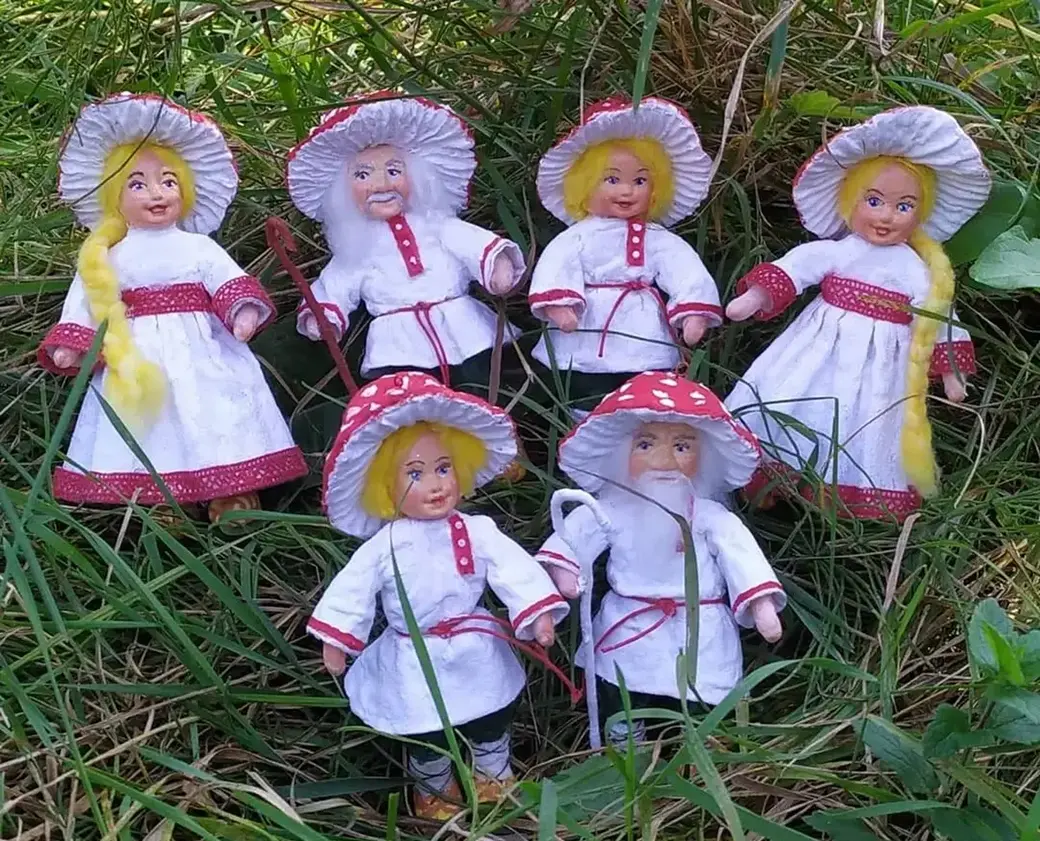 Игрушки из ваты, сделанные руками мастерицы Валентины Володько.