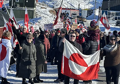 В Гренландии начались массовые акции протеста против заявлений Трампа об аннексии острова