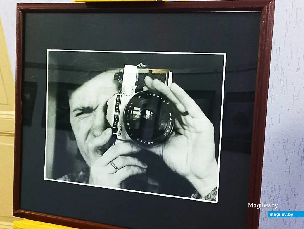 20.03.2025, Могилев, филиал городского Центра культуры и досуга. Выставка Александра Рожина «Есть повод».