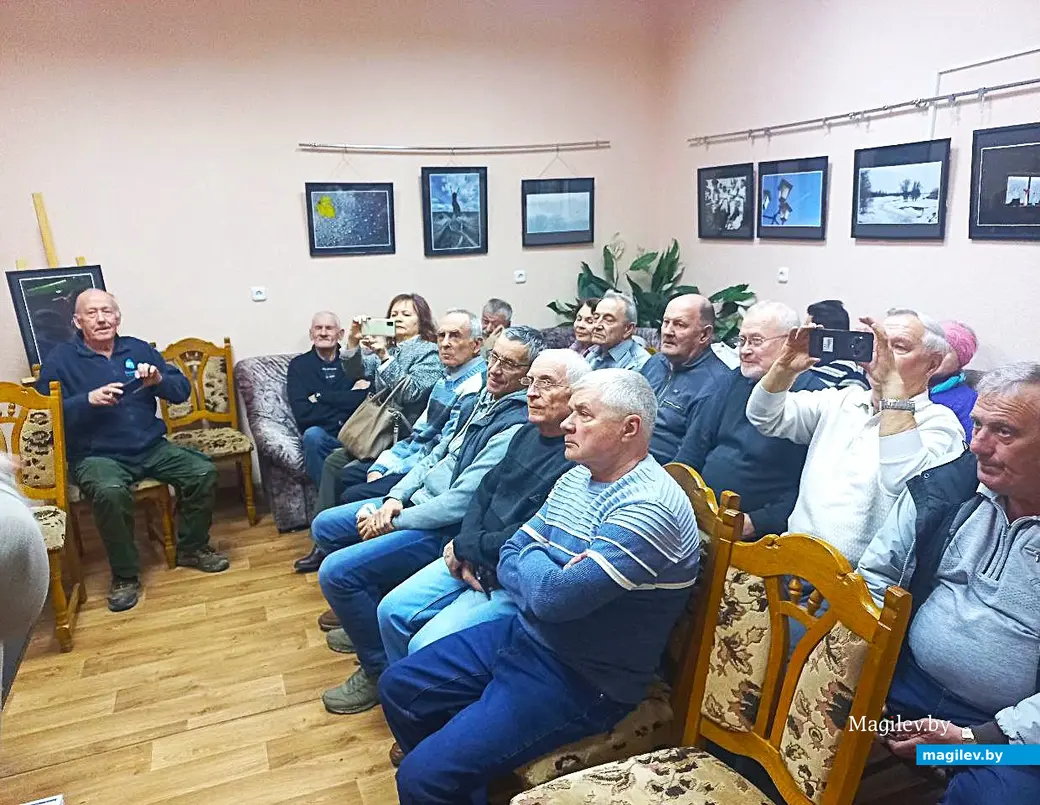 20.03.2025, Могилев, филиал городского Центра культуры и досуга. Выставка Александра Рожина «Есть повод».