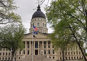 Сатанисты хотят провести «черную мессу» в Капитолии американского штата Канзас