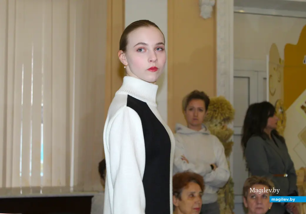 25 марта 2025 года. Могилев. Работы мастериц студии декоративно-прикладного искусства «Чараўніцы».