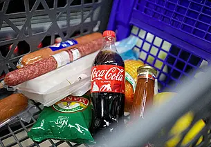 «Санта» предложила превратить покупки продуктов в автомобиль. Это как?