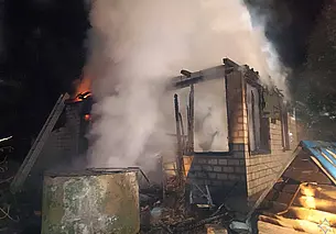 Двое престарелых пенсионеров погибли на пожаре в Осиповичском районе. Супругам было по 90 лет