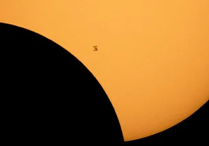 Спешите увидеть. Солнечное затмение в субботу, 29 марта достигнет пика в 13.47