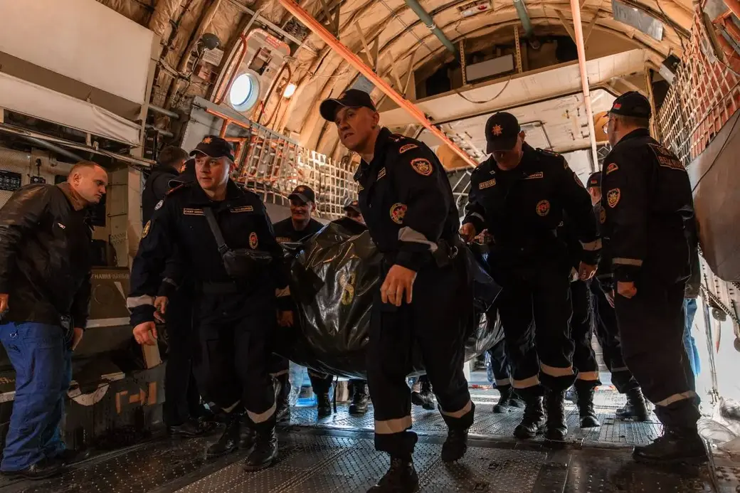 29 марта 2025 года. Белорусские спасатели направляются в Мьянму. Фото: МЧС.