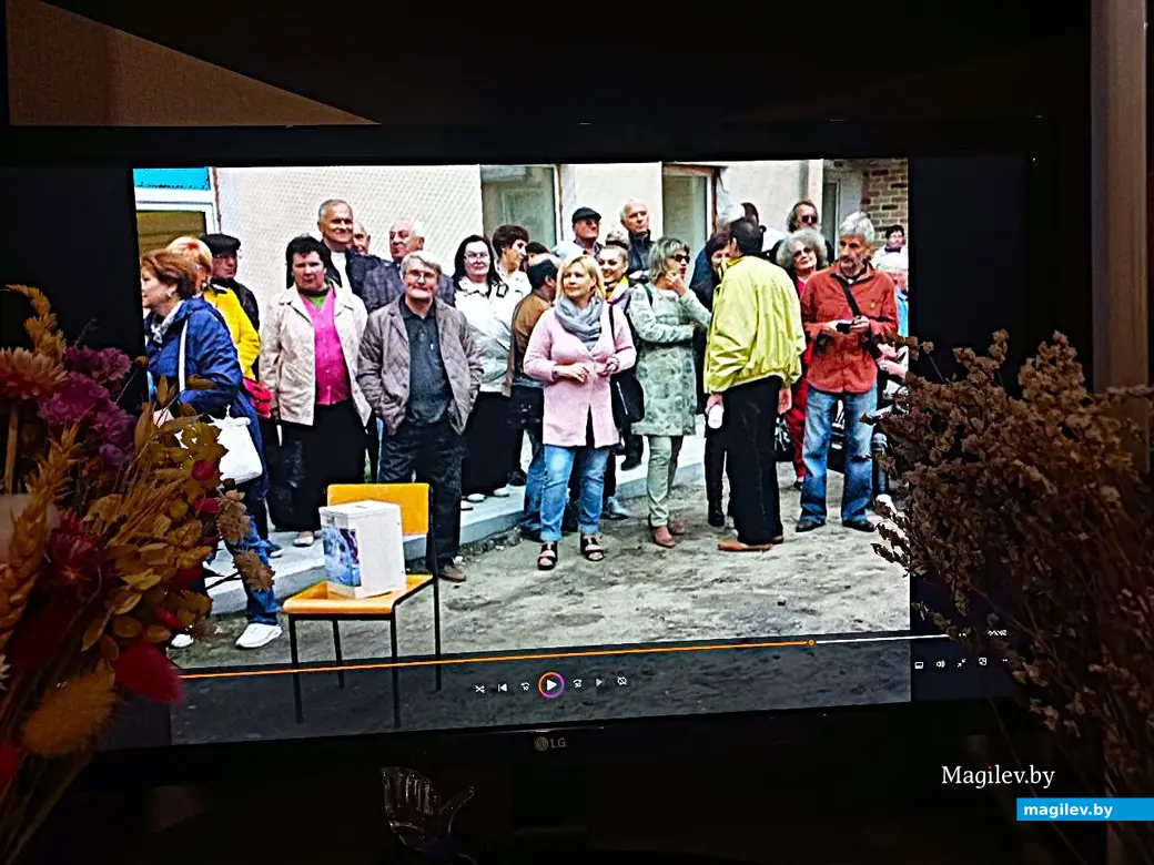 2017 год, Могилев, дворик в Пожарном переулке. Тусовка могилевских «семидесятников».