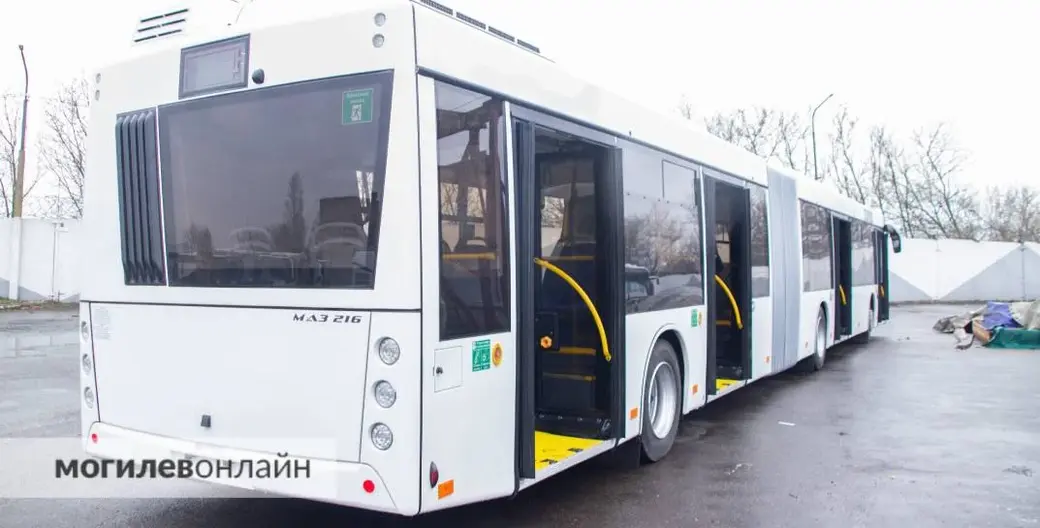 Апрель 2025 г. Могилев. Новые «автобусы-гармошки» большой вместимости начнут курсировать по городу.