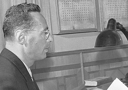 Левитан передает сводки с фронтов из репродуктора в Минске. Это акция Дома Москвы