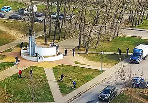 Память благодарных потомков. «Им сверху видно всё, ты так и знай!»