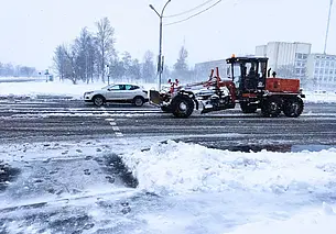 Около 80 единиц техники и почти 300 человек устраняют последствия непогоды в Могилеве
