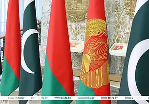 Лукашенко: Беларусь готова принять на работу 100-150 тыс. пакистанских специалистов