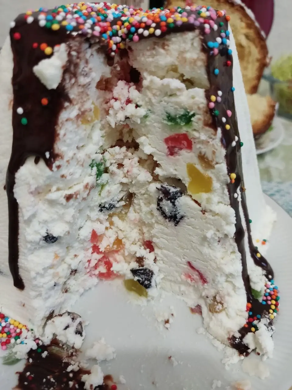 Творожная пасха с изюмом и цукатами