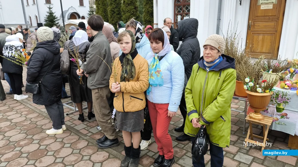 13.04.2025. Бобруйск. Вербное воскресенье в Свято-Георгиевском храме.