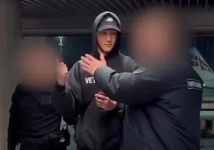 Казахскому комику Нурлану Сабурову запретили въезд в Россию на 50 лет