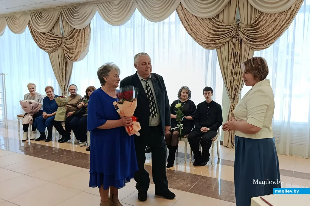   07.02.2026 г. Владимир Александрович и Лидия Федоровна Кругловы отметили золотую свадьбу.