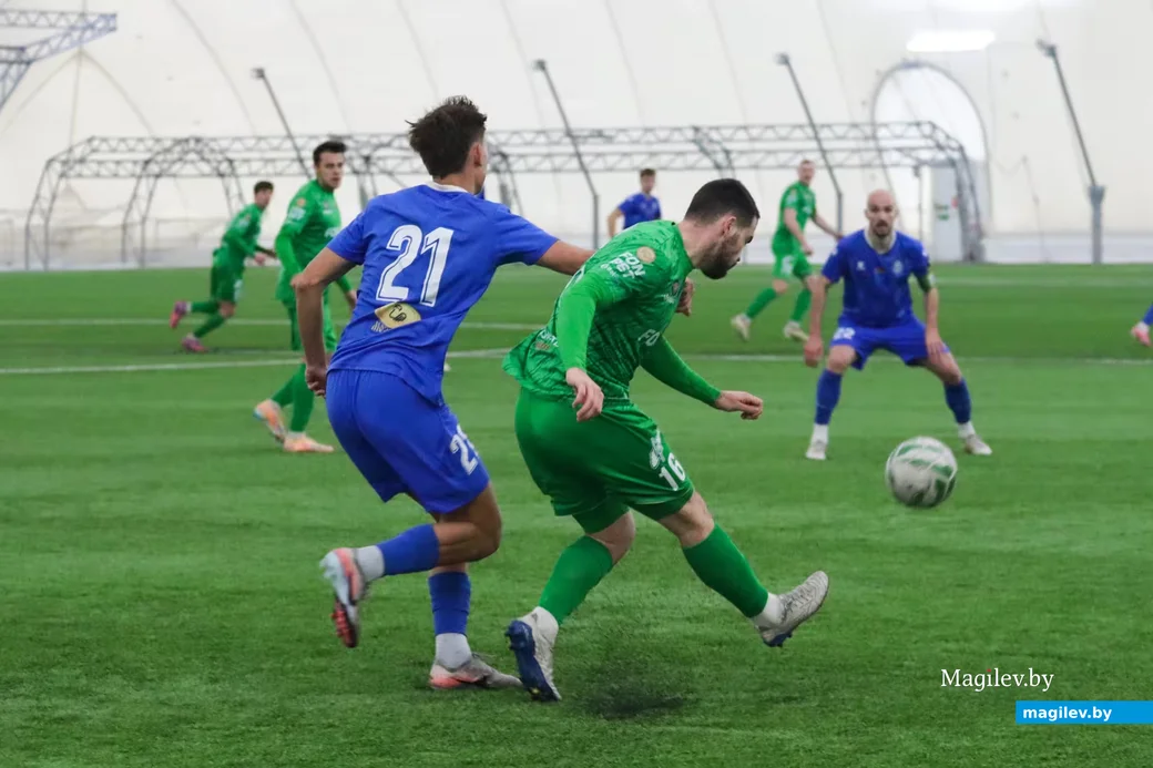  07.02.2026, Гомель. Товарищеская игра «Гомель»  – «Днепр» (в голубом).