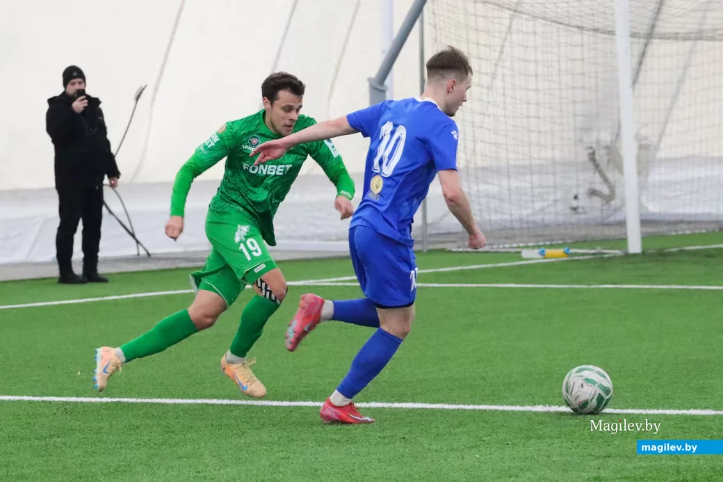  07.02.2026, Гомель. Товарищеская игра «Гомель»  – «Днепр» (в голубом).