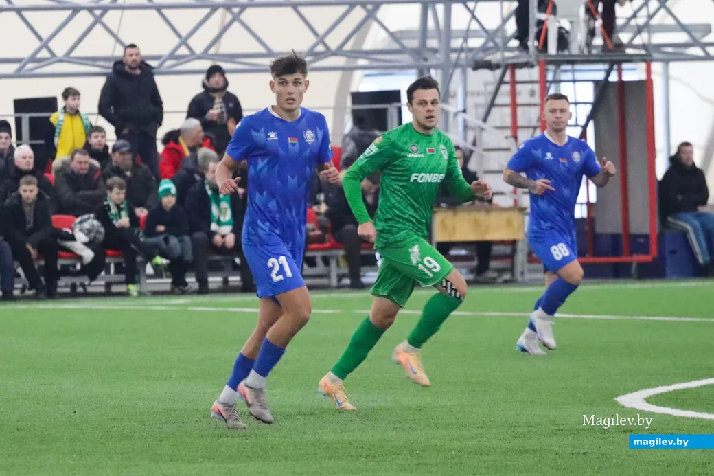  07.02.2026, Гомель. Товарищеская игра «Гомель»  – «Днепр» (в голубом).