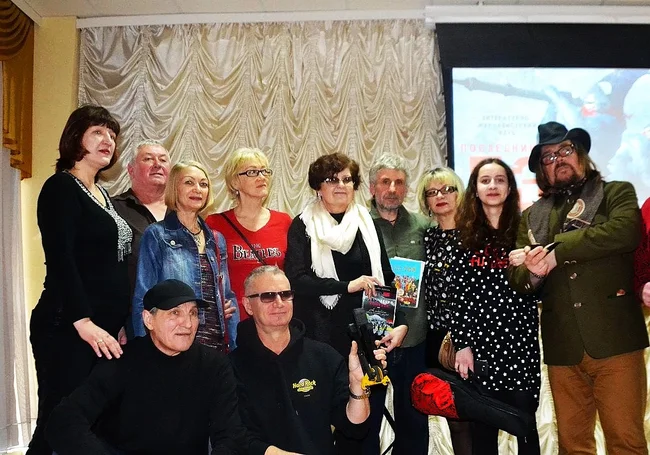 Люда плюс Саша: «И снова встретятся в небесной вышине…»