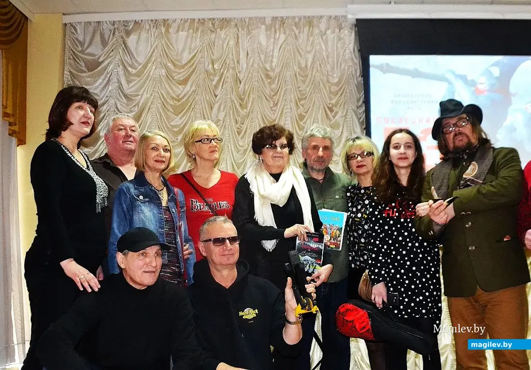 2016 год, Могилев. Людмила (слева) с друзьями.