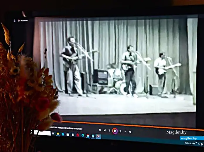 1980-е годы, Могилев. В эфире – квартет братьев Максимовских.